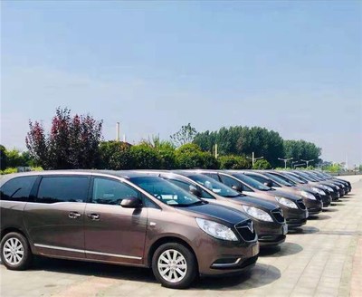 武漢中巴車出租 相瑞商務(wù)汽車租賃